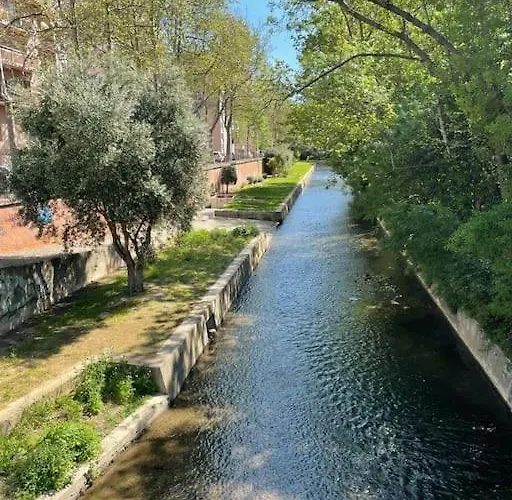 Апартаменты Tres Bel Central, Au Calme Avec Balneo *